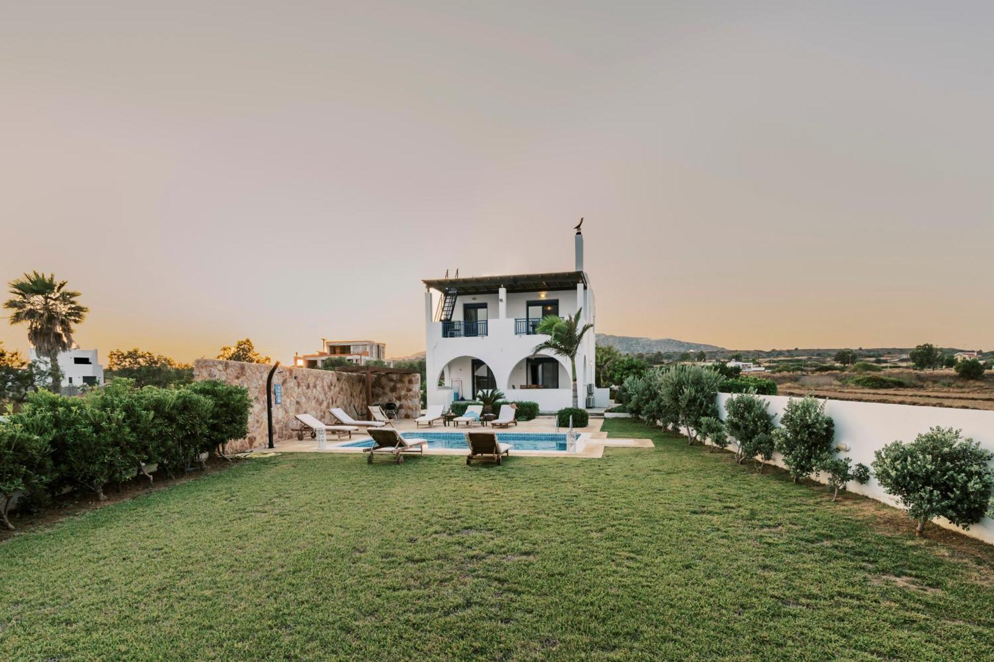 Villa Deep Blue Lacónia Exterior foto